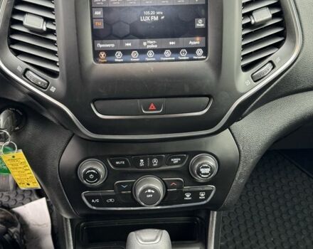 Зелений Джип Cherokee, об'ємом двигуна 2.4 л та пробігом 132 тис. км за 337 $, фото 5 на Automoto.ua