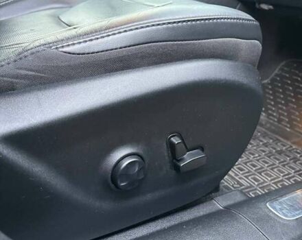 Джип Cherokee 2019 у Полтаві на Automoto.ua Зелений Джип Cherokee, об'ємом двигуна 3.24 л та пробігом 128 тис. км за 17500 $, фото 9 на Automoto.ua