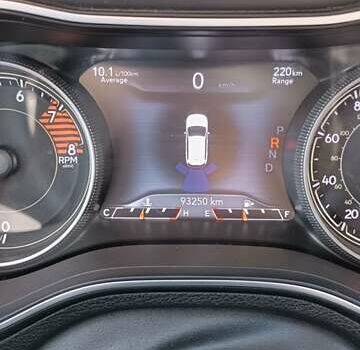 Джип Чероки 2019 в Белой Церкве на Automoto.ua Зеленый Джип Чероки, объемом двигателя 3.2 л и пробегом 93 тыс. км за 21100 $, фото 13 на Automoto.ua