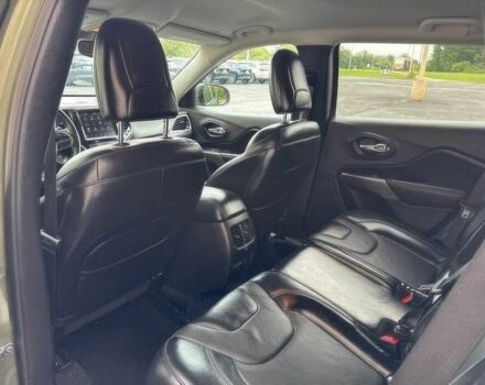 Зелений Джип Cherokee, об'ємом двигуна 3.2 л та пробігом 34 тис. км за 13000 $, фото 11 на Automoto.ua