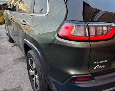 Джип Cherokee 2019 у Полтаві на Automoto.ua Зелений Джип Cherokee, об'ємом двигуна 3.24 л та пробігом 128 тис. км за 17500 $, фото 3 на Automoto.ua