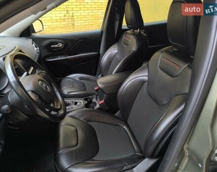 Зелений Джип Cherokee, об'ємом двигуна 3.24 л та пробігом 95 тис. км за 21200 $, фото 20 на Automoto.ua
