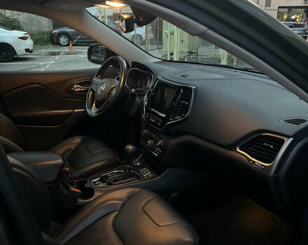 Зеленый Джип Чероки, объемом двигателя 2 л и пробегом 35 тыс. км за 21000 $, фото 12 на Automoto.ua