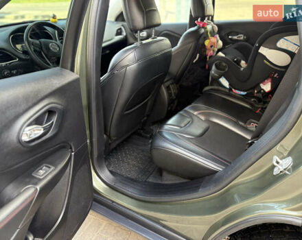 Зелений Джип Cherokee, об'ємом двигуна 3.24 л та пробігом 74 тис. км за 17700 $, фото 15 на Automoto.ua