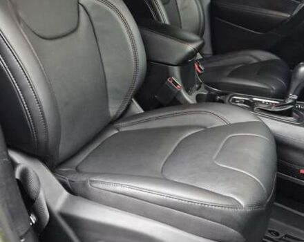 Джип Чероки 2021 в Полтаве на Automoto.ua Зеленый Джип Чероки, объемом двигателя 3.24 л и пробегом 91 тыс. км за 22000 $, фото 13 на Automoto.ua