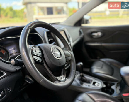 Зелений Джип Cherokee, об'ємом двигуна 3.24 л та пробігом 74 тис. км за 17700 $, фото 17 на Automoto.ua