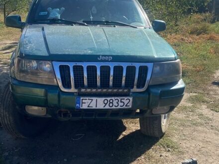 Зеленый Джип Чероки, объемом двигателя 3.1 л и пробегом 400 тыс. км за 4000 $, фото 1 на Automoto.ua