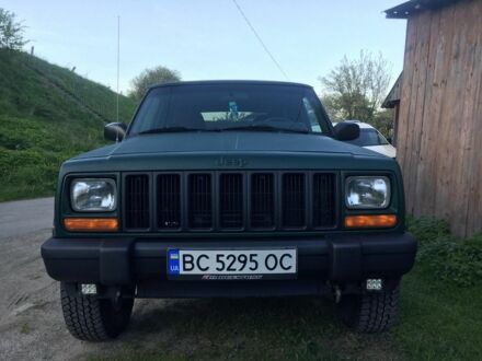Джип Cherokee 2000 у Сколе на Automoto.ua Зелений Джип Cherokee, об'ємом двигуна 4 л та пробігом 217 тис. км за 7600 $, фото 1 на Automoto.ua