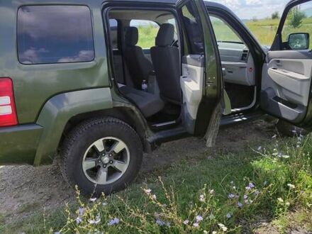 Джип Cherokee 2008 у Рівному на Automoto.ua Зелений Джип Cherokee, об'ємом двигуна 2.77 л та пробігом 216 тис. км за 9900 $, фото 1 на Automoto.ua