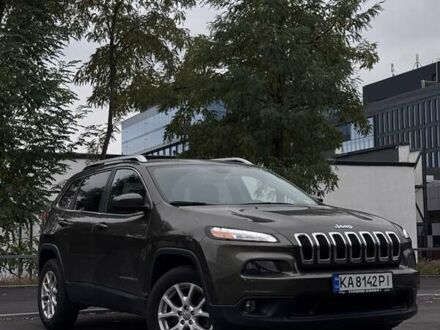 Джип Чероки 2015 в Киеве на Automoto.ua Зеленый Джип Чероки, объемом двигателя 2.4 л и пробегом 96 тыс. км за 13700 $, фото 1 на Automoto.ua