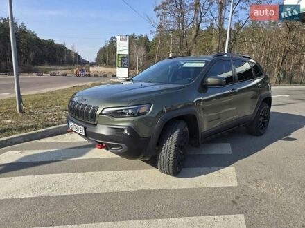 Джип Cherokee 2019 у Чернігові на Automoto.ua Зелений Джип Cherokee, об'ємом двигуна 3.24 л та пробігом 85 тис. км за 22000 $, фото 1 на Automoto.ua