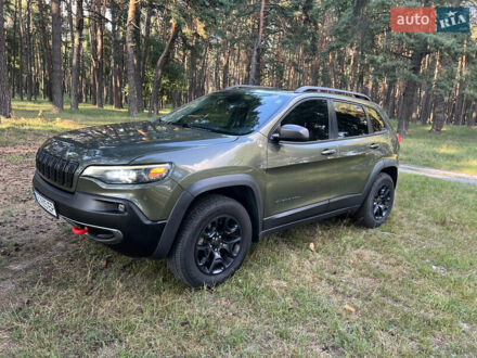 Джип Чероки 2020 в Чернигове на Automoto.ua Зеленый Джип Чероки, объемом двигателя 3.2 л и пробегом 148 тыс. км за 19900 $, фото 1 на Automoto.ua