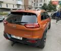 Оранжевый Джип Чероки, объемом двигателя 2.36 л и пробегом 230 тыс. км за 14300 $, фото 14 на Automoto.ua