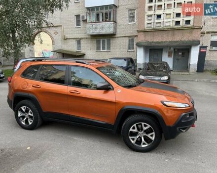 Оранжевый Джип Чероки, объемом двигателя 2.36 л и пробегом 232 тыс. км за 11999 $, фото 3 на Automoto.ua