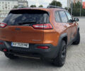 Помаранчевий Джип Cherokee, об'ємом двигуна 2.36 л та пробігом 182 тис. км за 16500 $, фото 9 на Automoto.ua
