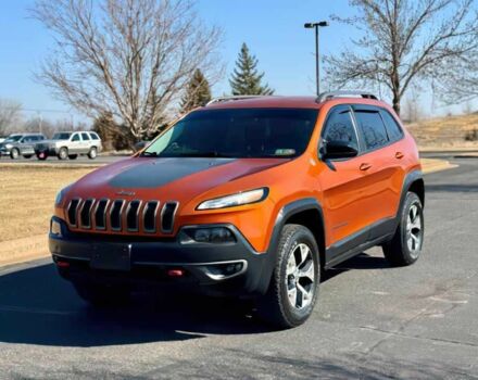 Помаранчевий Джип Cherokee, об'ємом двигуна 0.32 л та пробігом 65 тис. км за 10000 $, фото 14 на Automoto.ua