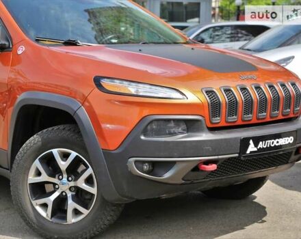 Помаранчевий Джип Cherokee, об'ємом двигуна 3.2 л та пробігом 195 тис. км за 18500 $, фото 3 на Automoto.ua