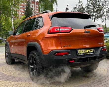 Помаранчевий Джип Cherokee, об'ємом двигуна 0.32 л та пробігом 224 тис. км за 15999 $, фото 4 на Automoto.ua