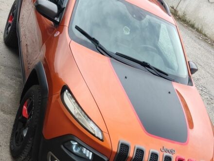 Джип Cherokee 2014 у Хмельницькому на Automoto.ua Помаранчевий Джип Cherokee, об'ємом двигуна 3.2 л та пробігом 112 тис. км за 15800 $, фото 1 на Automoto.ua