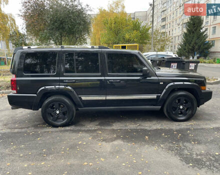Джип Коммандер 2006 у Харкові на Automoto.ua Чорний Джип Коммандер, об'ємом двигуна 2.99 л та пробігом 334 тис. км за 12500 $, фото 2 на Automoto.ua