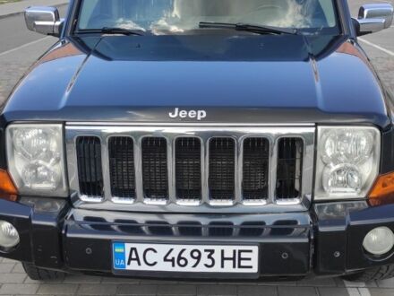 Джип Коммандер 2006 у Луцьку на Automoto.ua Чорний Джип Коммандер, об'ємом двигуна 5.7 л та пробігом 300 тис. км за 13000 $, фото 1 на Automoto.ua
