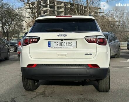 Белый Джип Компас, объемом двигателя 2.4 л и пробегом 23 тыс. км за 18500 $, фото 4 на Automoto.ua