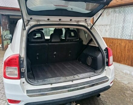 Білий Джип Compass, об'ємом двигуна 2.1 л та пробігом 170 тис. км за 9800 $, фото 5 на Automoto.ua