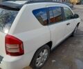 Білий Джип Compass, об'ємом двигуна 0 л та пробігом 165 тис. км за 7999 $, фото 3 на Automoto.ua