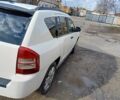 Білий Джип Compass, об'ємом двигуна 0 л та пробігом 165 тис. км за 7999 $, фото 5 на Automoto.ua