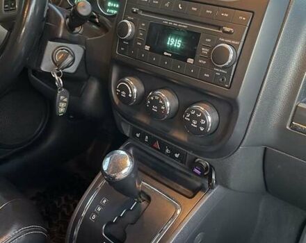 Белый Джип Компас, объемом двигателя 2.4 л и пробегом 218 тыс. км за 9800 $, фото 8 на Automoto.ua