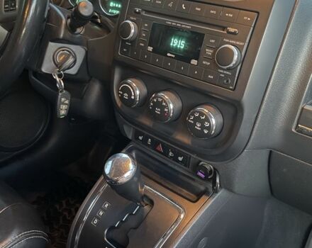 Белый Джип Компас, объемом двигателя 2.4 л и пробегом 218 тыс. км за 9500 $, фото 9 на Automoto.ua