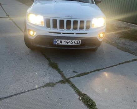 Белый Джип Компас, объемом двигателя 2.4 л и пробегом 218 тыс. км за 9500 $, фото 7 на Automoto.ua