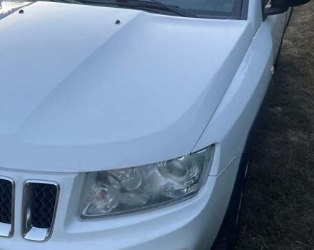 Белый Джип Компас, объемом двигателя 2.4 л и пробегом 218 тыс. км за 9800 $, фото 5 на Automoto.ua