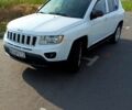 Белый Джип Компас, объемом двигателя 2 л и пробегом 237 тыс. км за 8500 $, фото 1 на Automoto.ua