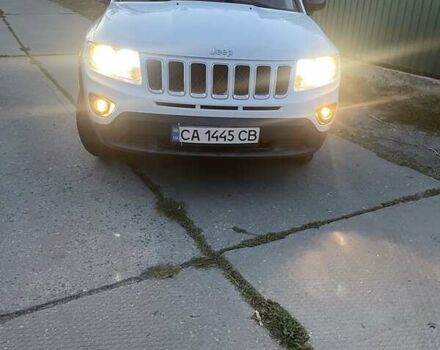 Белый Джип Компас, объемом двигателя 2.4 л и пробегом 218 тыс. км за 9800 $, фото 6 на Automoto.ua