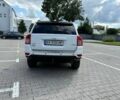 Белый Джип Компас, объемом двигателя 2.1 л и пробегом 272 тыс. км за 10999 $, фото 2 на Automoto.ua