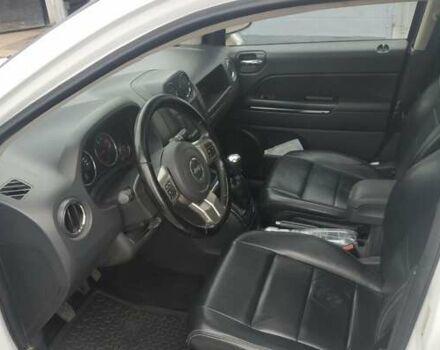 Белый Джип Компас, объемом двигателя 2.14 л и пробегом 320 тыс. км за 7600 $, фото 7 на Automoto.ua