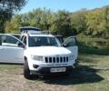 Белый Джип Компас, объемом двигателя 2.36 л и пробегом 198 тыс. км за 10000 $, фото 1 на Automoto.ua