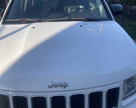 Белый Джип Компас, объемом двигателя 2.4 л и пробегом 218 тыс. км за 9500 $, фото 2 на Automoto.ua