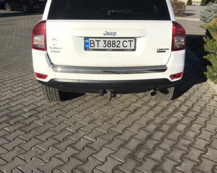 Белый Джип Компас, объемом двигателя 2.14 л и пробегом 300 тыс. км за 7500 $, фото 3 на Automoto.ua