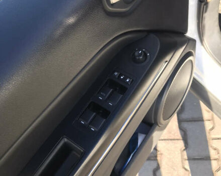 Белый Джип Компас, объемом двигателя 2.14 л и пробегом 300 тыс. км за 7500 $, фото 4 на Automoto.ua