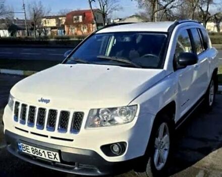 Білий Джип Compass, об'ємом двигуна 2.14 л та пробігом 170 тис. км за 10700 $, фото 9 на Automoto.ua