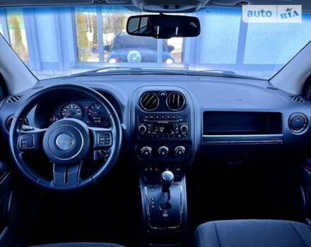 Білий Джип Compass, об'ємом двигуна 2.4 л та пробігом 172 тис. км за 9500 $, фото 38 на Automoto.ua