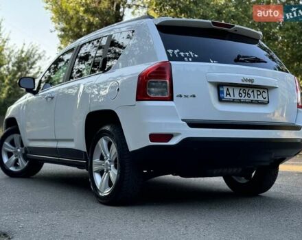 Белый Джип Компас, объемом двигателя 2.36 л и пробегом 233 тыс. км за 7800 $, фото 27 на Automoto.ua