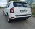 Белый Джип Компас, объемом двигателя 2.4 л и пробегом 194 тыс. км за 8700 $, фото 2 на Automoto.ua