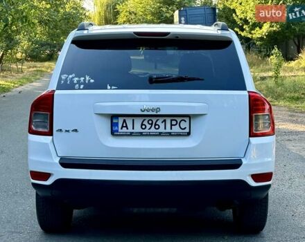 Белый Джип Компас, объемом двигателя 2.36 л и пробегом 233 тыс. км за 7800 $, фото 4 на Automoto.ua