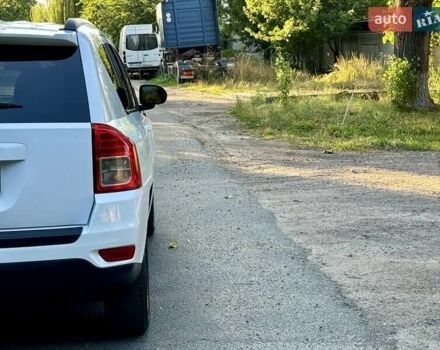 Белый Джип Компас, объемом двигателя 2.36 л и пробегом 233 тыс. км за 7800 $, фото 9 на Automoto.ua