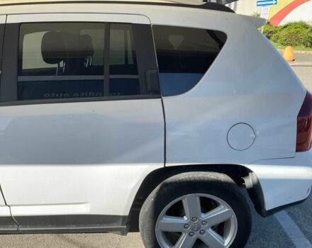 Білий Джип Compass, об'ємом двигуна 2.2 л та пробігом 235 тис. км за 4490 $, фото 5 на Automoto.ua