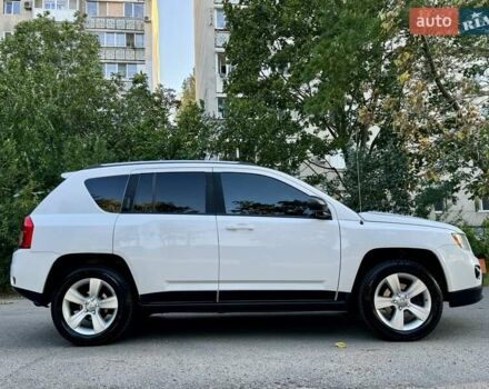 Белый Джип Компас, объемом двигателя 2.36 л и пробегом 233 тыс. км за 7800 $, фото 6 на Automoto.ua