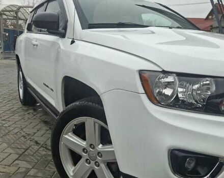 Белый Джип Компас, объемом двигателя 2 л и пробегом 70 тыс. км за 12499 $, фото 4 на Automoto.ua